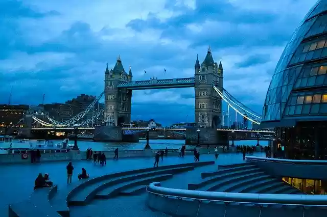 Free download Tower Bridge London England -  free photo or picture to be edited with GIMP online image editor