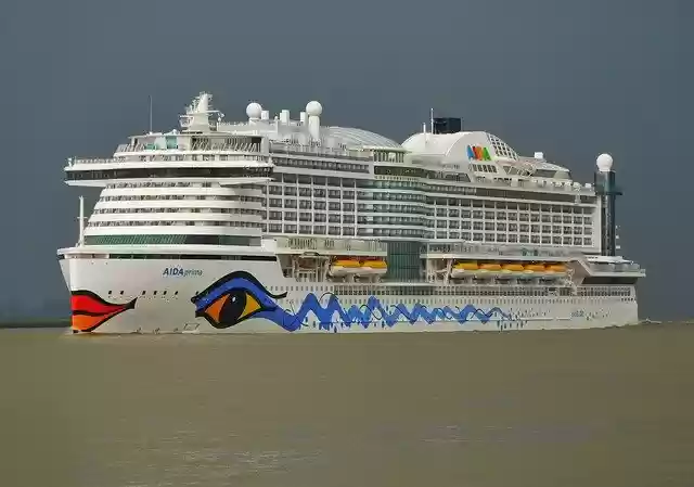 Free download Traffic Seafaring Ship Motor -  free photo or picture to be edited with GIMP online image editor