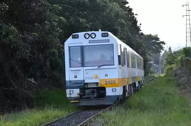 ดาวน์โหลดฟรี Train Rail Railway - รูปถ่ายหรือรูปภาพฟรีที่จะแก้ไขด้วยโปรแกรมแก้ไขรูปภาพออนไลน์ GIMP