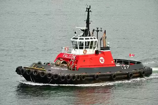 Free download Tugboat Boat -  free photo or picture to be edited with GIMP online image editor