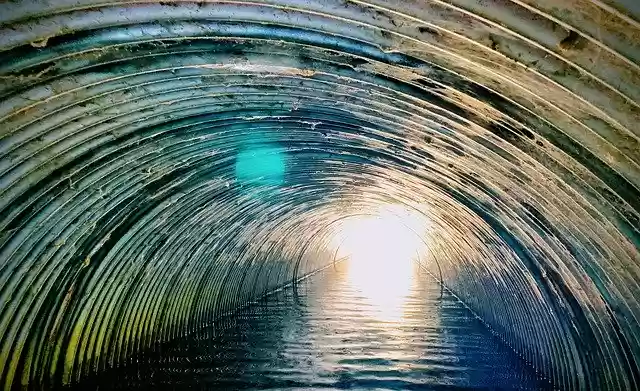 Безкоштовно завантажте Tunnel Water Sun — безкоштовну фотографію чи малюнок для редагування в онлайн-редакторі зображень GIMP
