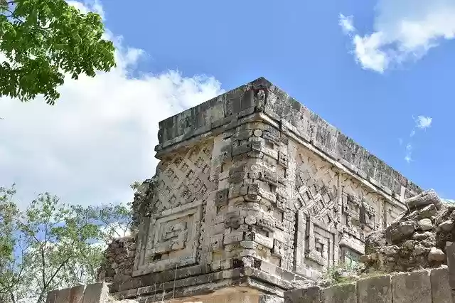 Kostenloser Download Uxmal Maya Ruins Yucatan - kostenloses Foto oder Bild zur Bearbeitung mit GIMP Online-Bildbearbeitung