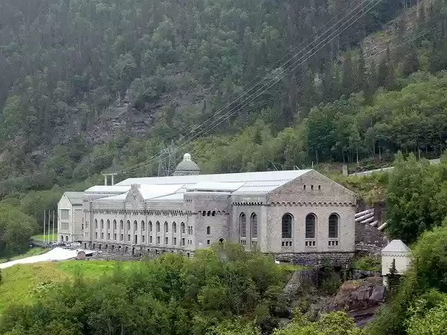 Gratis download Vemork Power Plant Rjukan - gratis foto of afbeelding om te bewerken met GIMP online afbeeldingseditor