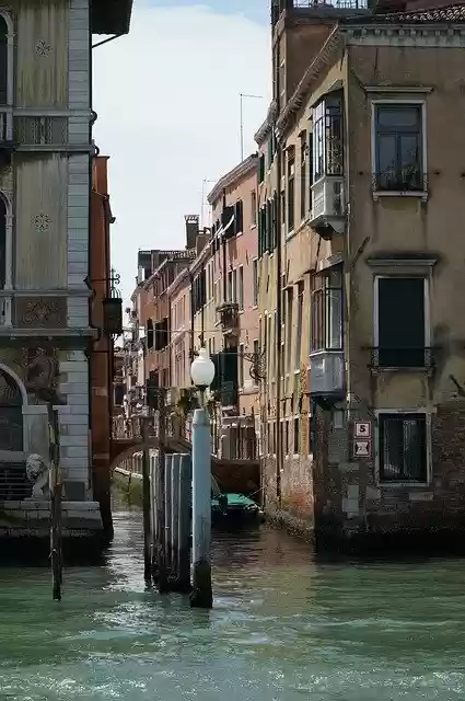 Free download Venice Canal Boat -  free photo or picture to be edited with GIMP online image editor