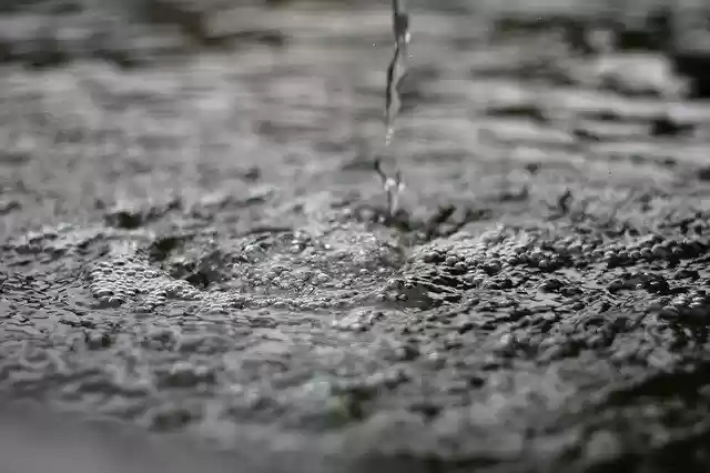 Бесплатно скачайте бесплатный шаблон фотографии Water Fountain City для редактирования с помощью онлайн-редактора изображений GIMP