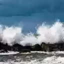 Waves Crashing on the Shore  screen for extension Chrome web store in OffiDocs Chromium