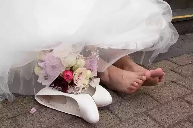 Unduh gratis Sepatu Kaki Pernikahan - foto atau gambar gratis untuk diedit dengan editor gambar online GIMP