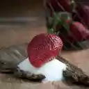 White sugar and strawberries  screen for extension Chrome web store in OffiDocs Chromium