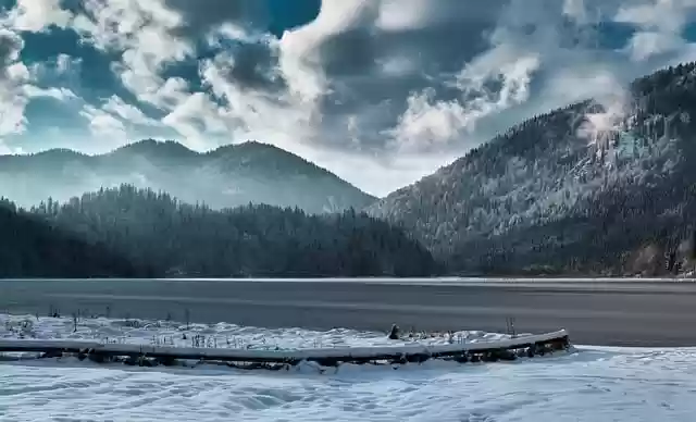 Free download winter forest snow lake riverbank free picture to be edited with GIMP free online image editor