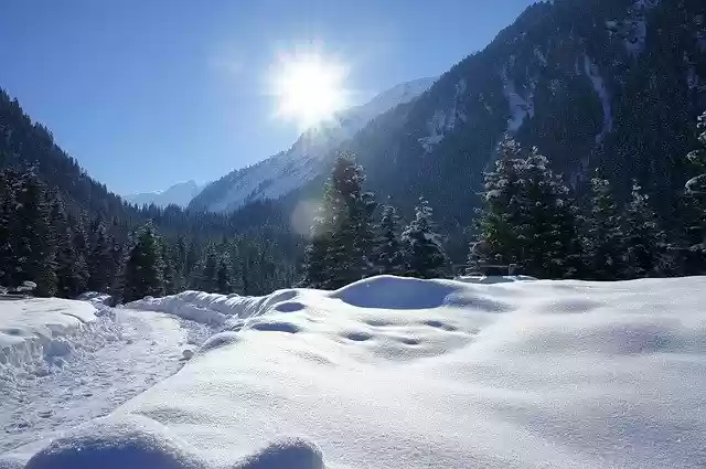 Free download Winter Snow Mountains -  free photo or picture to be edited with GIMP online image editor