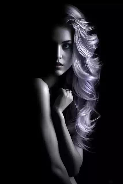 Descarga gratuita de imagen gratuita de modelo de mujer de pelo largo y cabello morado para editar con el editor de imágenes en línea gratuito GIMP