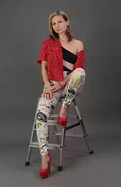 Free download woman model style fashion posing free picture to be edited with GIMP free online image editor