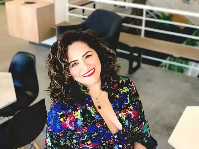 Free download Women Office Work -  free photo or picture to be edited with GIMP online image editor